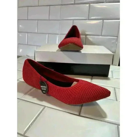 Alfani Poppy Red 6.5M Washable Step Flex Flat Shoes Slippers Slip On Pointed Toe - Picture 1 of 9